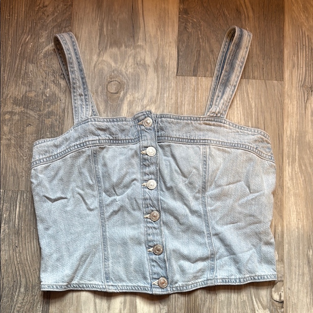 Levi Women’s Drea Denim Tank Button Front Medium NWOT
